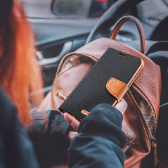 Peňaženkové puzdro CANVAS Book na Apple iPhone 15 Pro Max Čierny