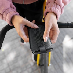 Univerzálne puzdro Pocket Carbon na Samsung Galaxy M21 Karbónový vzor  Čierny 