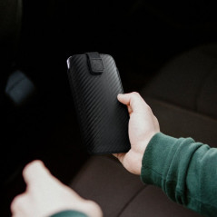 Univerzálne puzdro Pocket Carbon na Apple iPhone 12 mini Karbónový vzor  Čierny 
