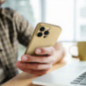 Kryt Metallic na Apple iPhone 14 Zlatý Kryt Metallic na Apple iPhone 14 Zlatý